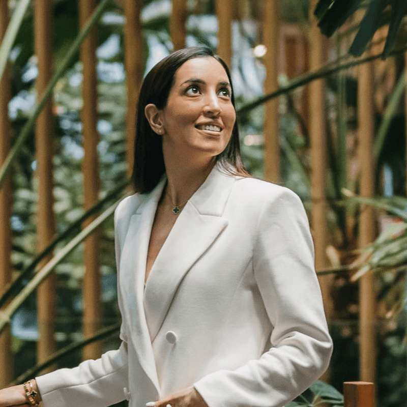 Portretfoto van Sarah El Haouari